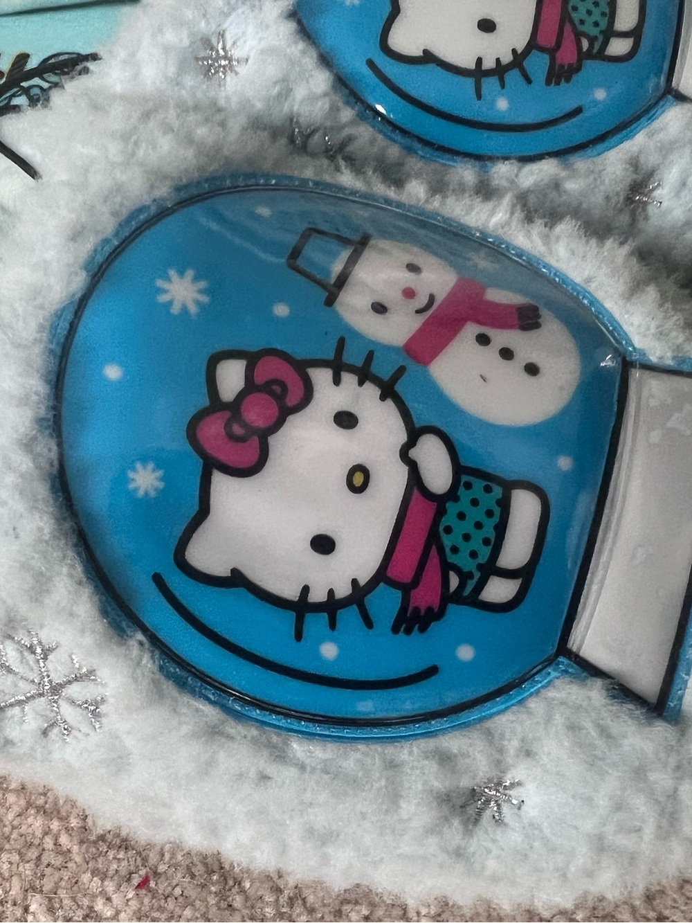 Hello Kitty Pastel Blue Plush Indoor Slippers - Picture 4 of 11